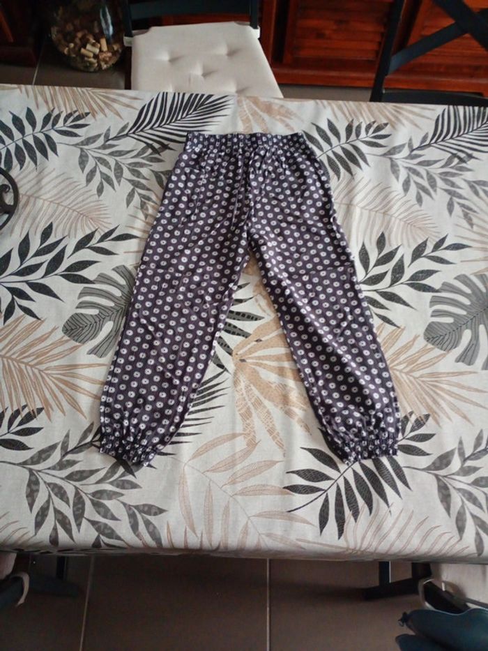 Pantalon fin été gris motif étoile fille 6 ans Gémo - photo numéro 7