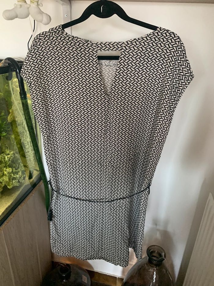 Robe droite - photo numéro 2