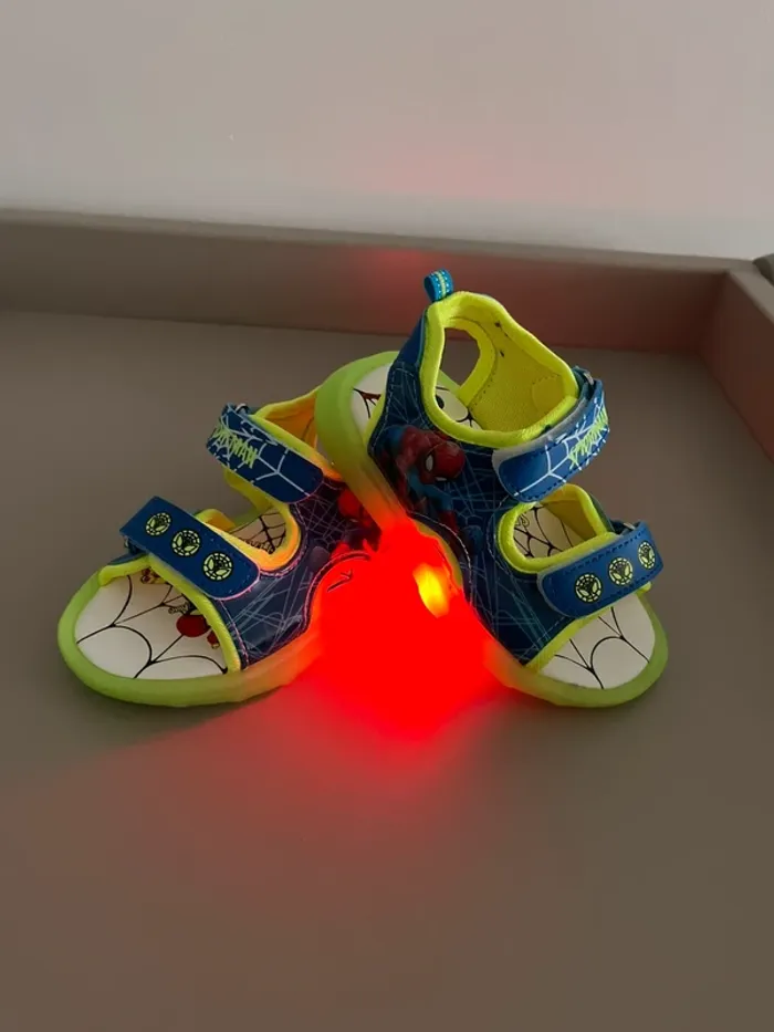 Sandales avec lumières Spiderman 24-25