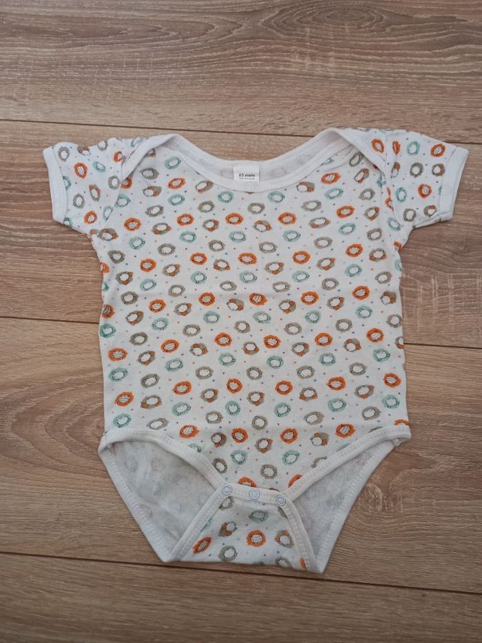 Body manches courtes multicolore taille 2 ans