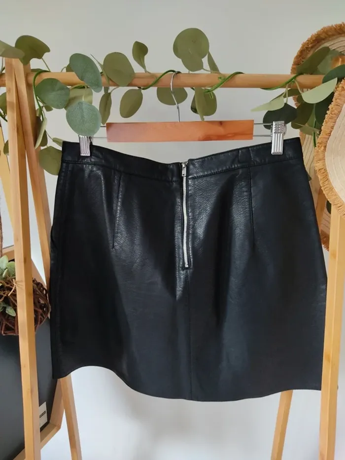 Jupe en simili Zara L/40 - photo numéro 2