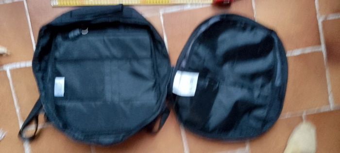Sac à dos Poss NEUF - photo numéro 4