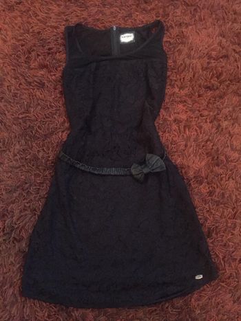Robe noir dentelle et sa ceinture