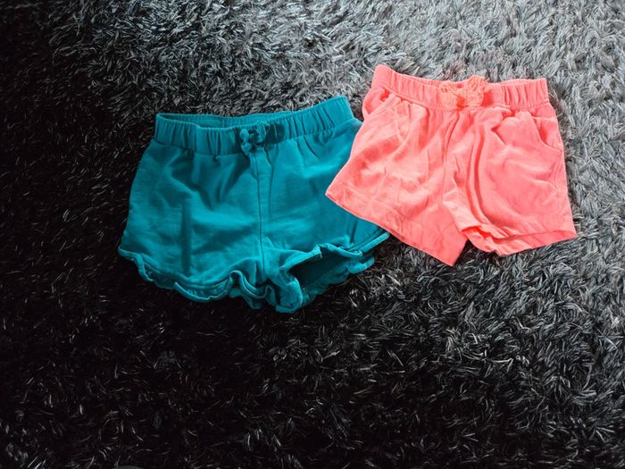 Shorts 18 mois lot de 2