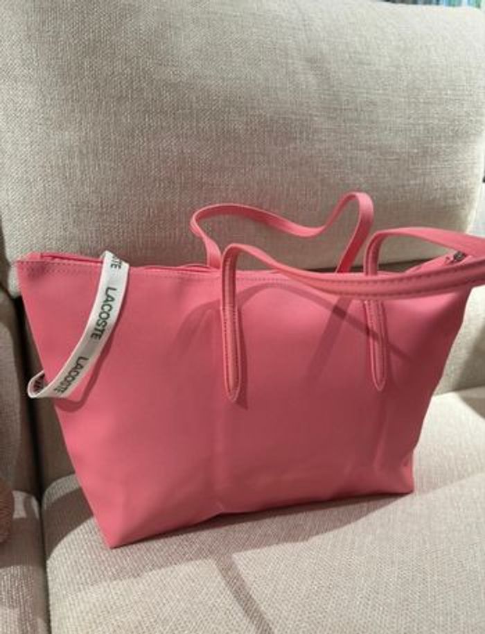 Sac Lacoste taille L - photo numéro 3