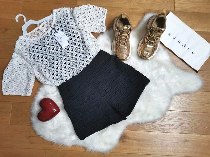 😍 Magnifique T-shirt ajourée en dentelle Blanche | Claudie Pierlot | Taille 38 😍