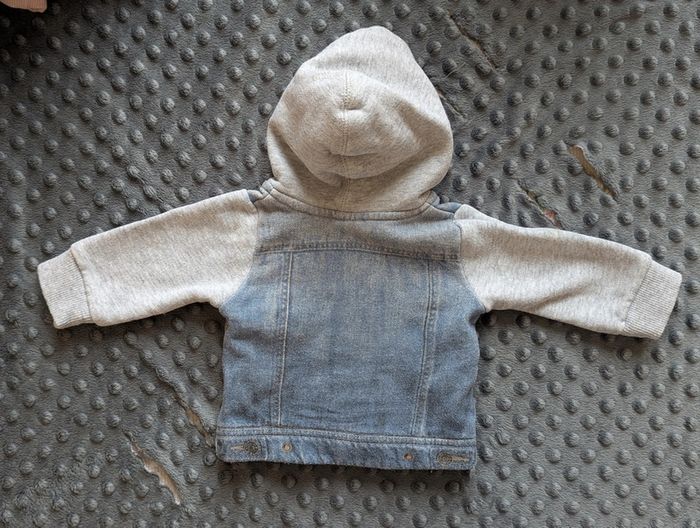 Veste imitation jean 1 mois (50 cm) - H&M - Capuche grise - photo numéro 2