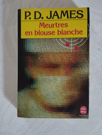 Meurtres en blouse blanche
