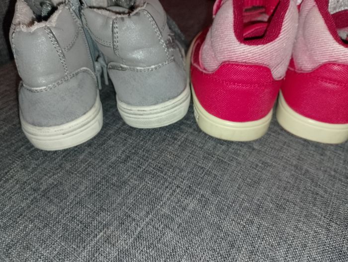 Différentes chaussures pointure 25 - photo numéro 7