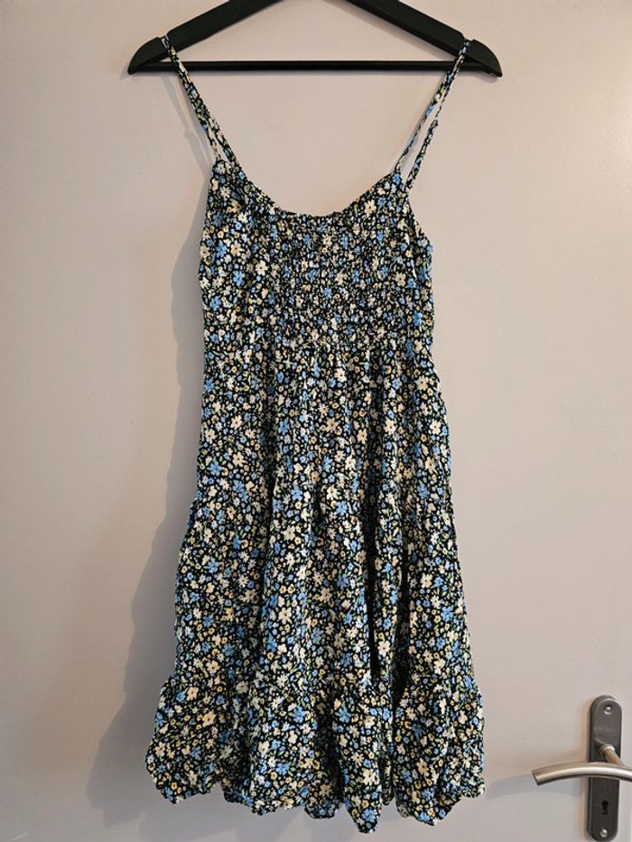 Robe à bretelles Clockhouse C&A Taille 36 - photo numéro 7