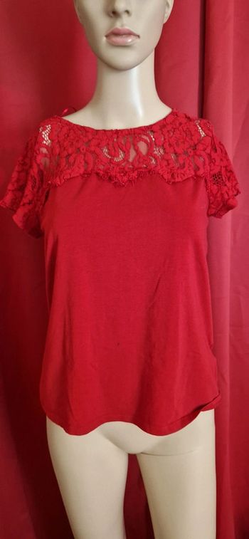 T-shirt rouge cache cache dentelle haut taille38