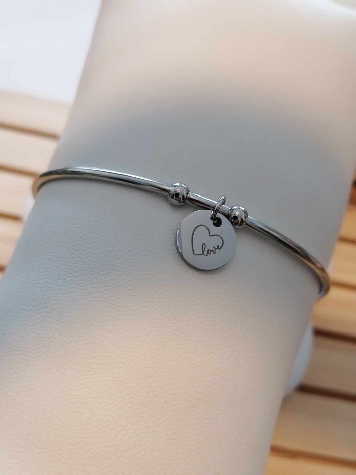 Bracelet jonc personnalisé en acier inoxydable ajustable – Gravure prénom, initiales ou message - photo numéro 4