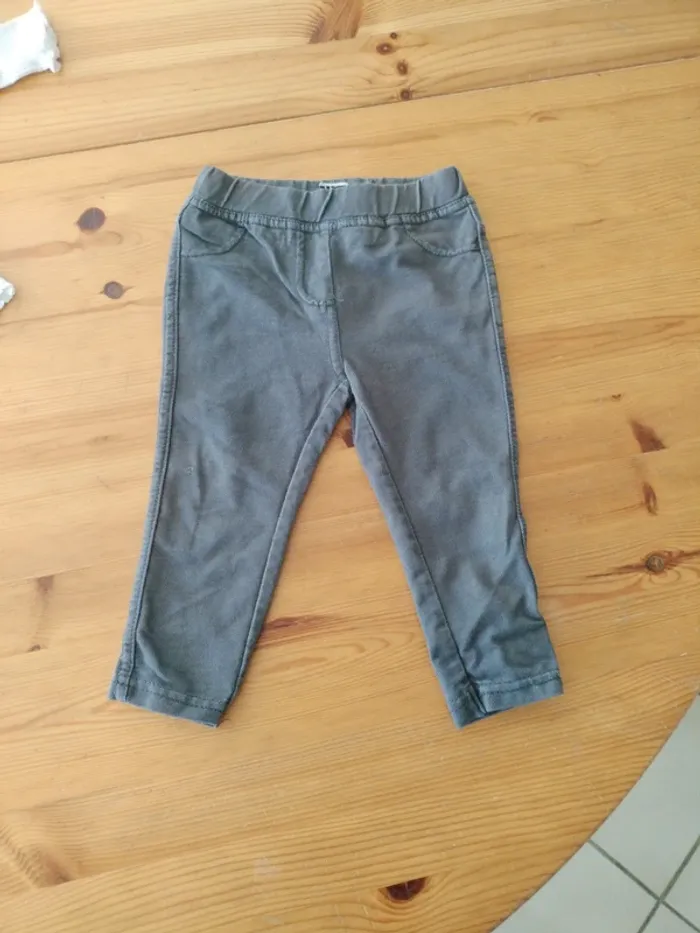 Ensemble blc gris - photo numéro 4