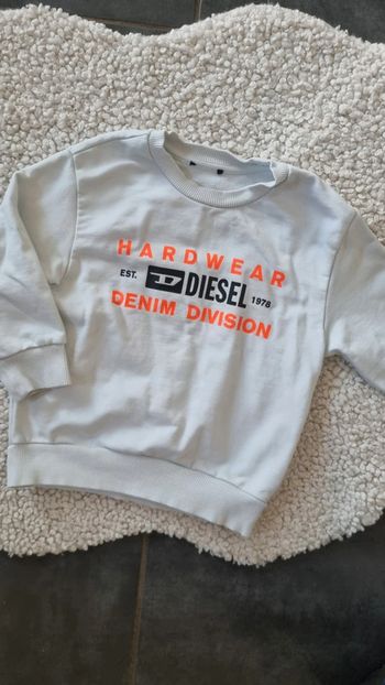 Pull sweat diesel 3 ans blanc sympa