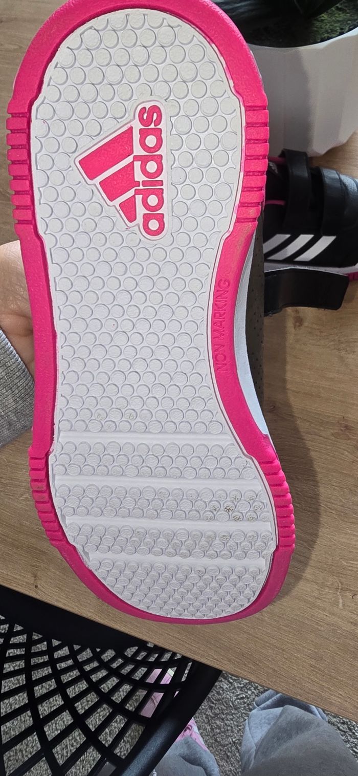 Baskets fille 34 - photo numéro 2