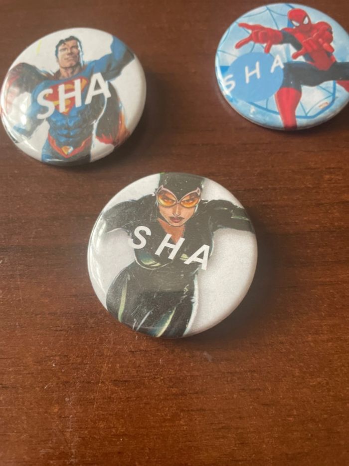 Badge DC comics - photo numéro 2
