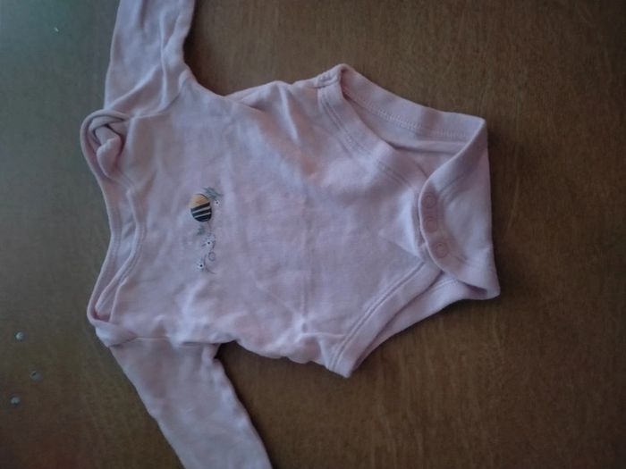 Body 0/3 mois 62 cm