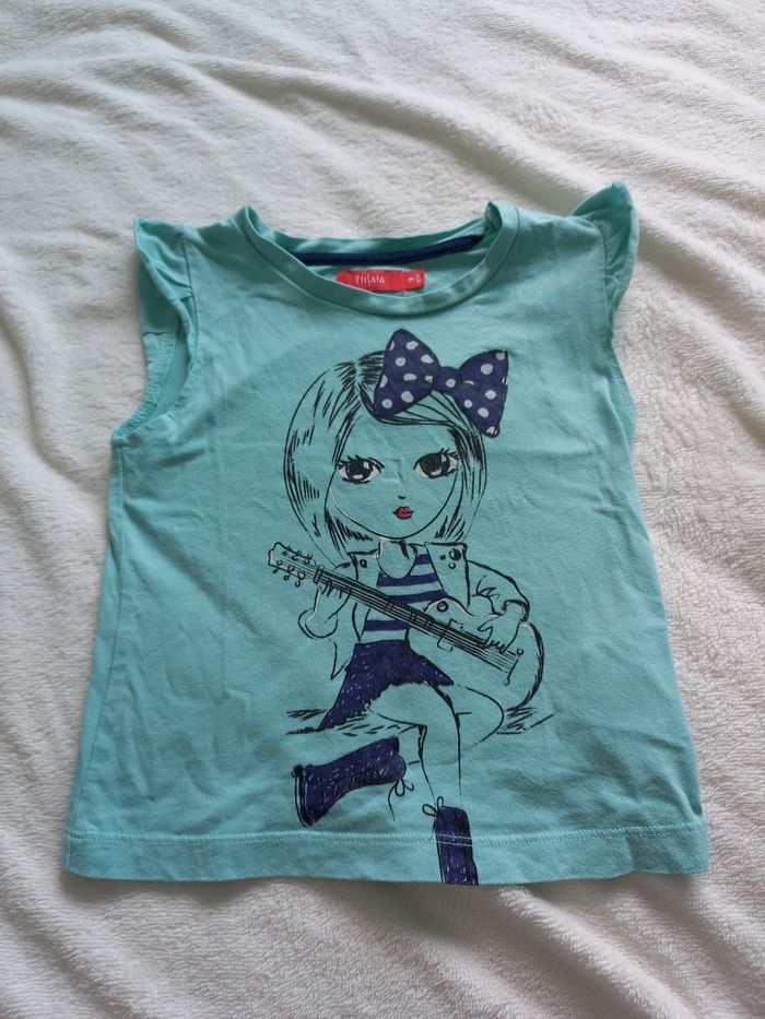 T-shirt