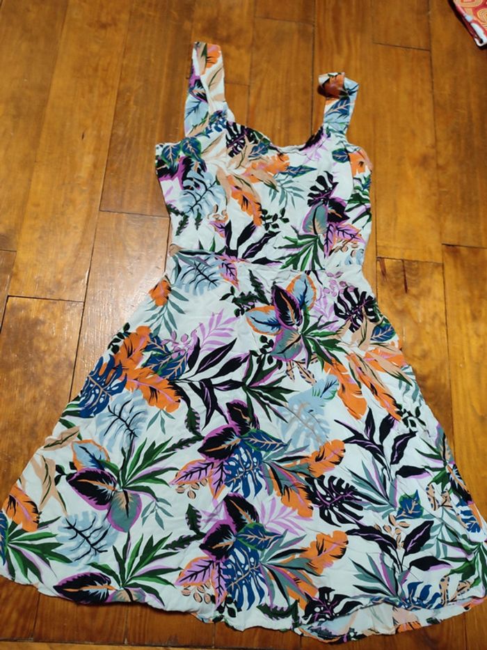 Robe fleurie 34