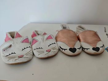 Lot de 2 paires de chaussons fourrés