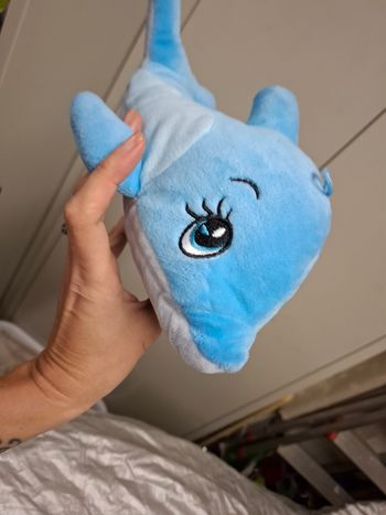 Peluche dauphin