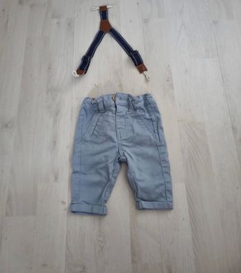 Pantalon chino bébé 1 mois avec bretelles