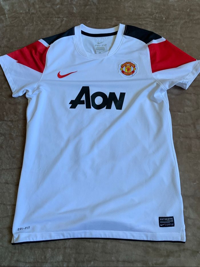 Maillot giggs Manchester united - photo numéro 2