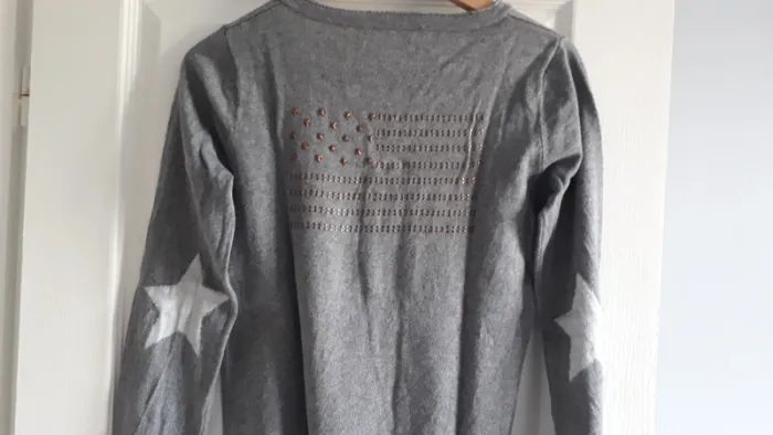 Pull gris col V - photo numéro 2