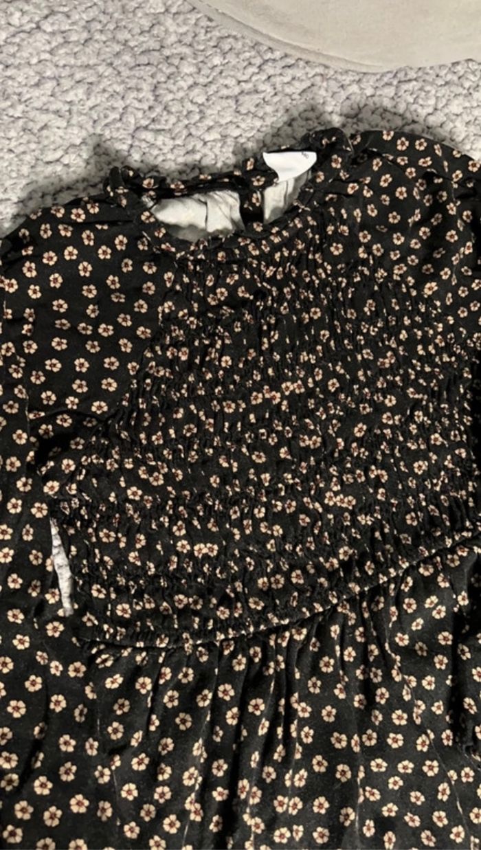 Robe fille Zara 10 ans - photo numéro 2