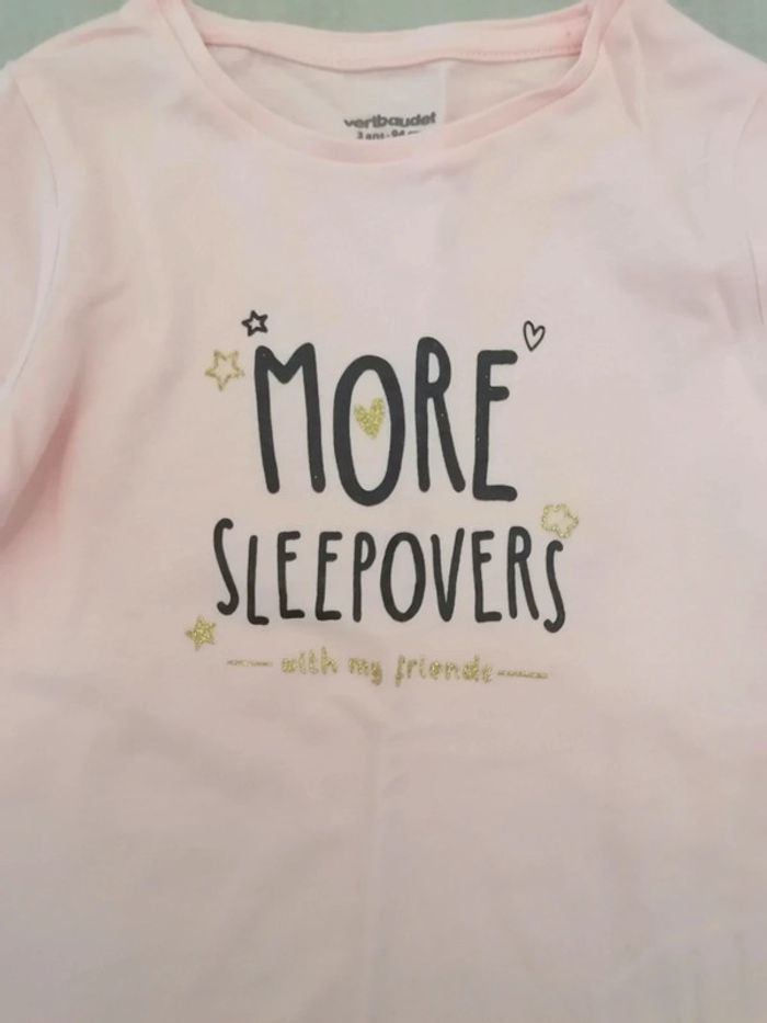 Tee-shirt manches longues neuf juste lavé 3 ans - photo numéro 2