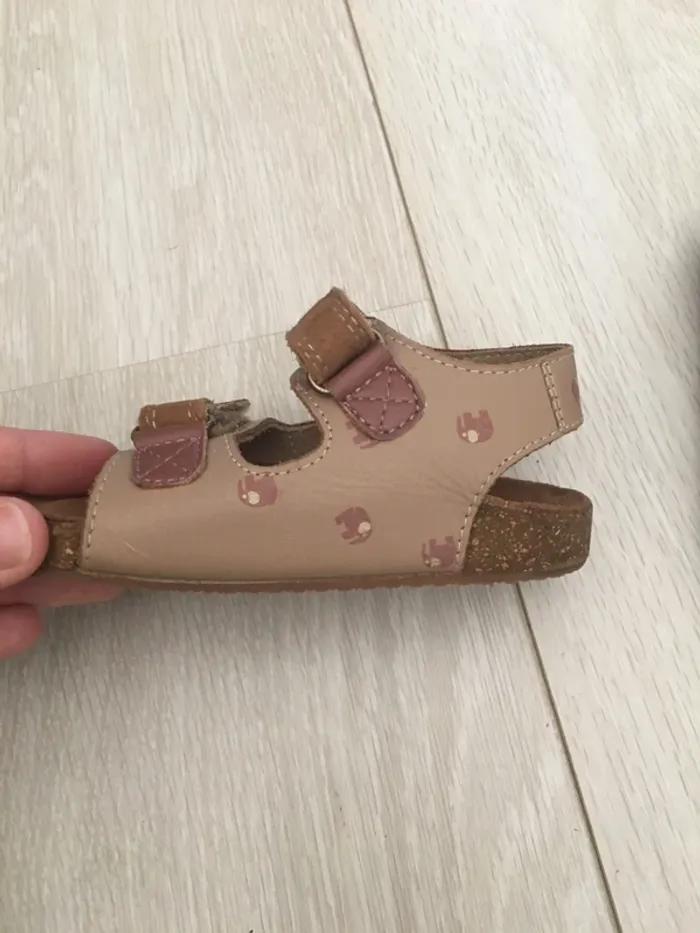 Sandales beiges vertbaudet T.21 - photo numéro 5