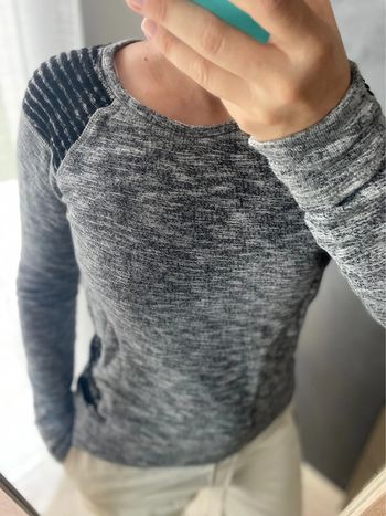 Pull femme gris et noir cache cache