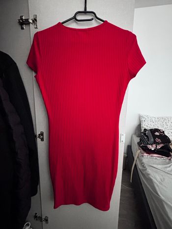 Robe rouge taille 38