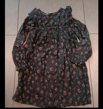 Belle robe manches longues 6 ans Kiabi