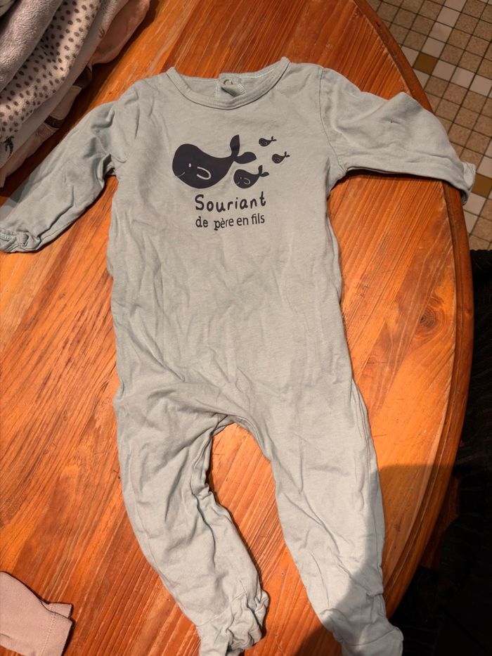 Lot 12 mois - photo numéro 2