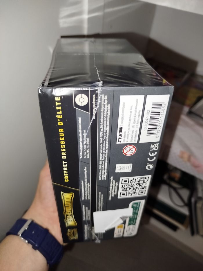 5 ETB + Cartes Pokémon Communes - photo numéro 9