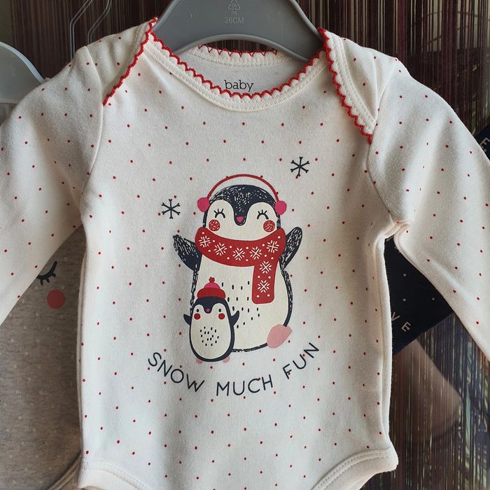 3 bodies 1 mois C&A - photo numéro 4