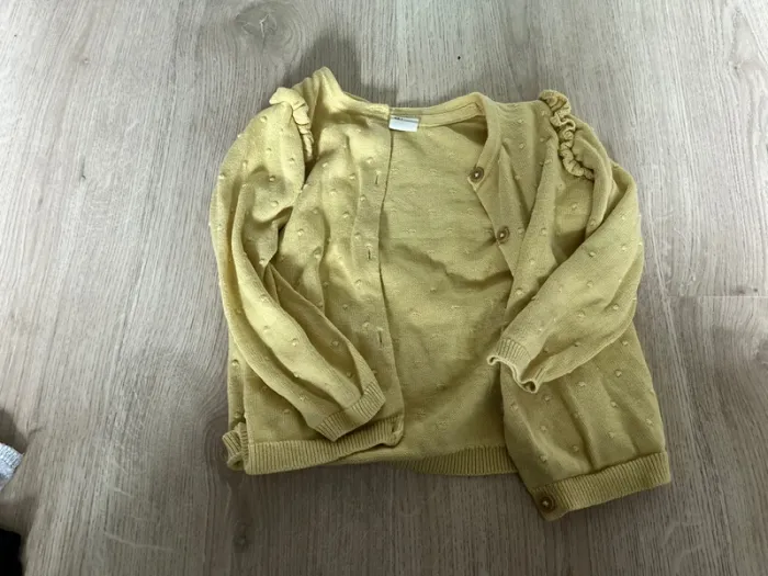 Lot de vêtements en taille 12 mois - photo numéro 13