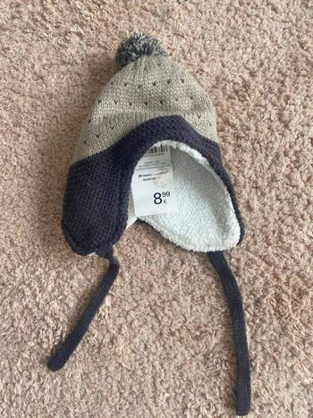 Bonnet naissance fille fourré neuf étiqueté 