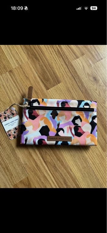 Pochette Cabaia édition limitée atelier levan