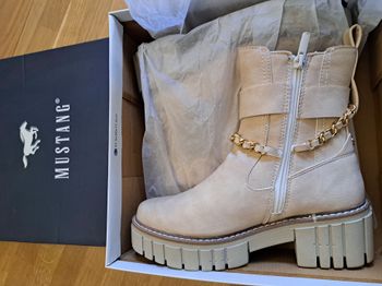 Boots Mustang Femme