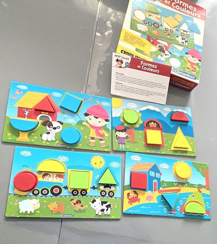 Jeu Formes et couleurs Petit Savant Clementoni