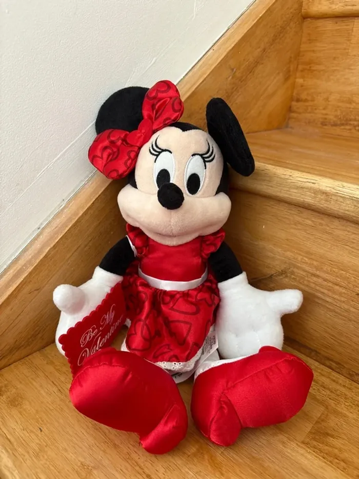 Peluche Minnie St Valentin