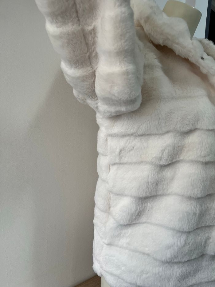 Manteau tout doux taille S/M - photo numéro 3