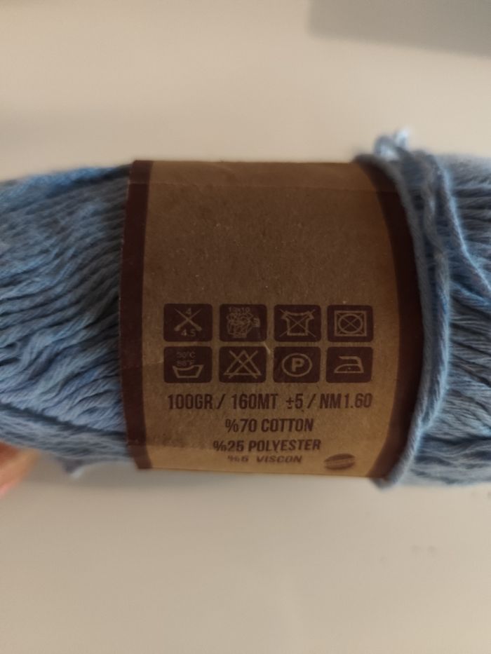 4 pelotes bleu 100gr - photo numéro 3