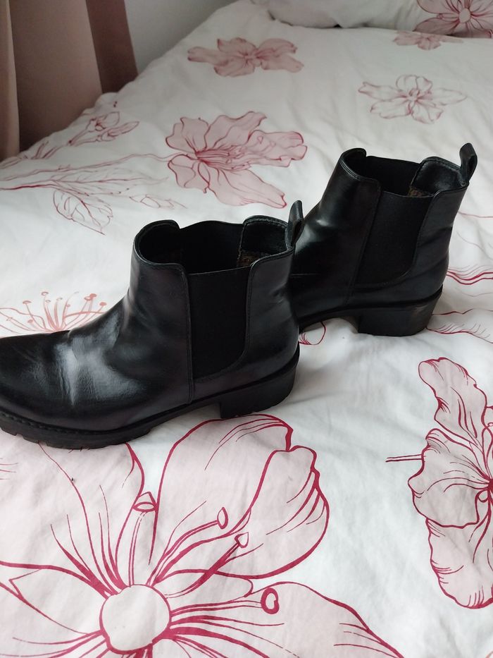 Boots  noires - photo numéro 2