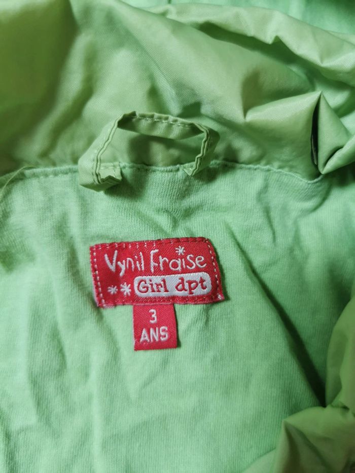 Imperméable vert / Vynil Fraise - photo numéro 3