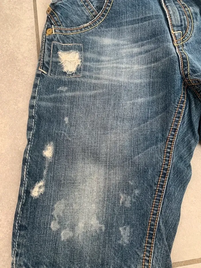 Bermuda en jean Zara taille 9/10 ans - photo numéro 2