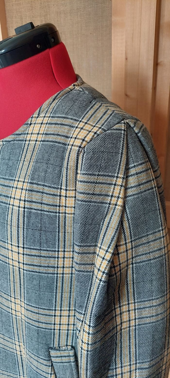 Veste à carreaux - photo numéro 2