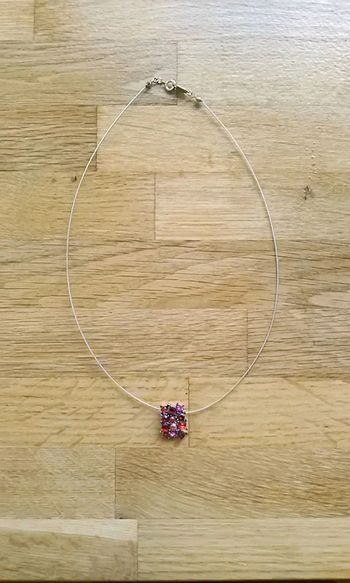 Collier Yves Rocher neuf